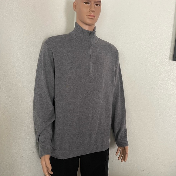 Patagonia Sweater Men's Gray -Quarter Zip-Size none measurements In the Photos - Picture 2 of 16